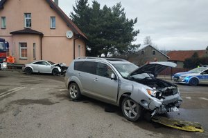 Rozbite samochody w m. Wieliczki