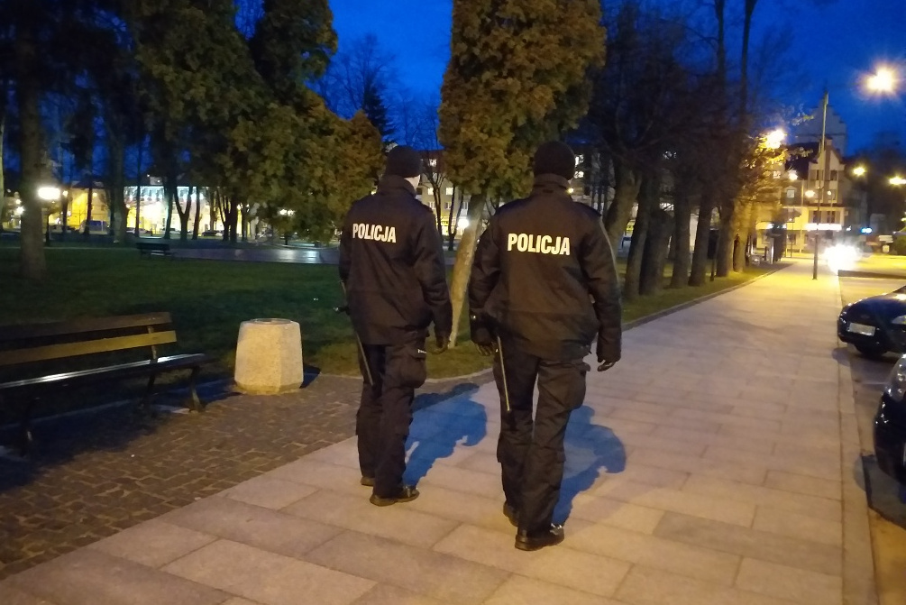 Policyjny patrol w Gołdapi