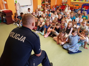 Spotkanie policjantów z dziećmi