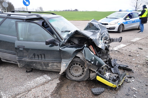 Miejsce zdarzenia drogowego w powiecie kętrzyńskim