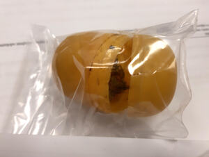 Zabezpieczony pojemnik z narkotykiem