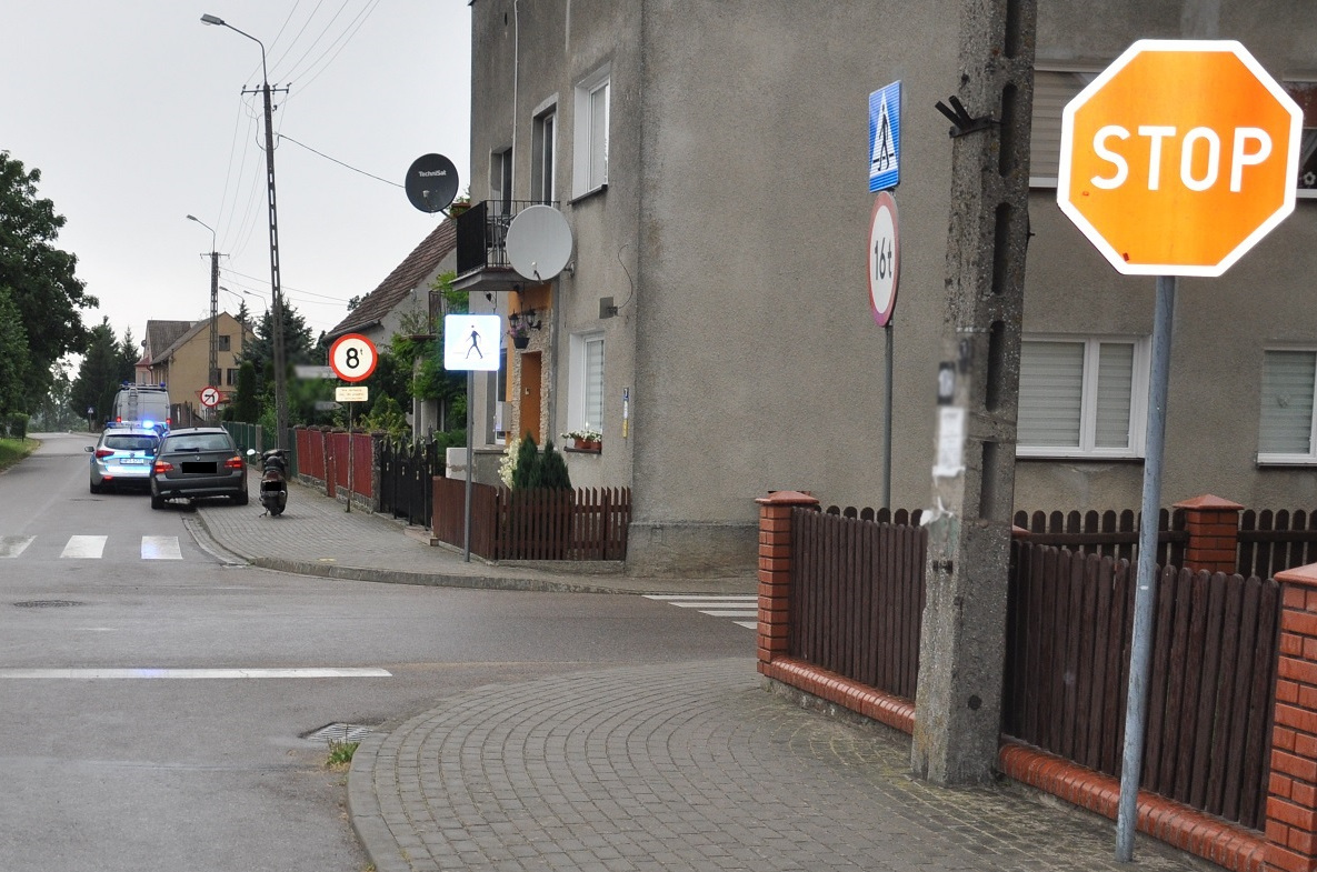Skrzyżowanie ulic w Płośnicy