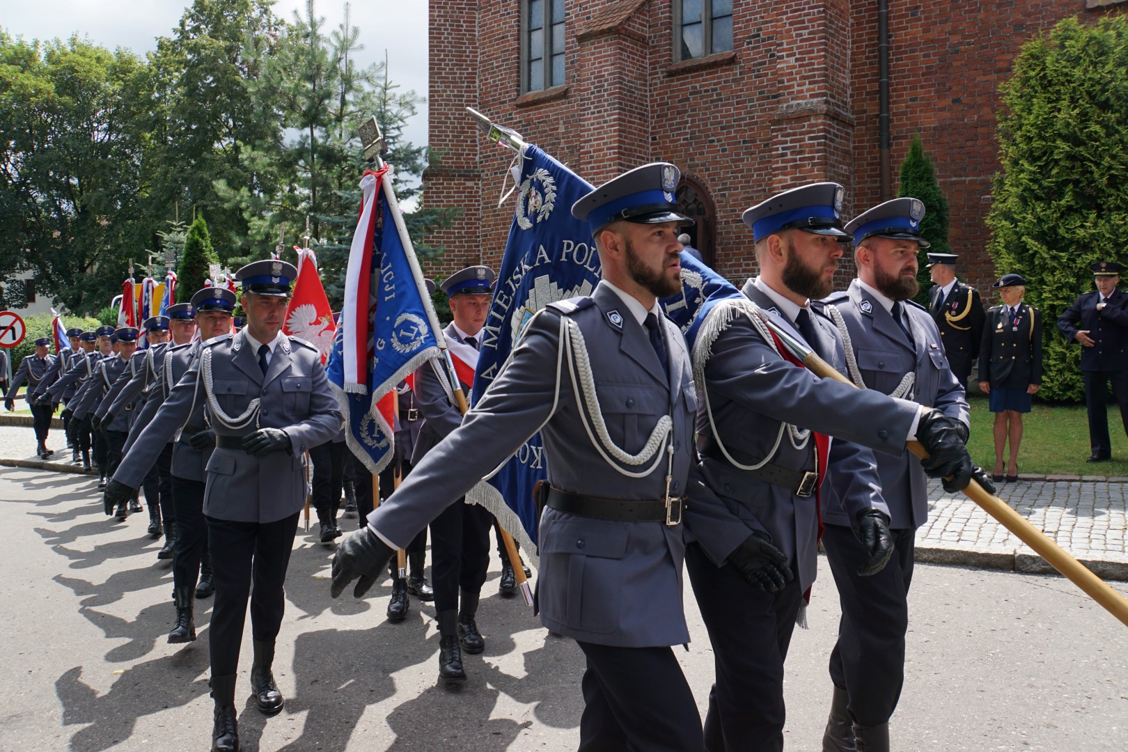 Przemarsz pocztów sztandarowych