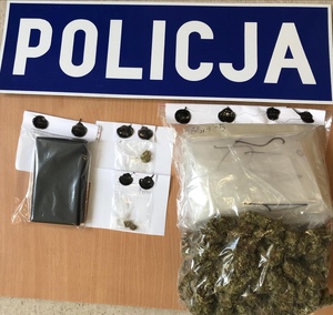 Narkotyki zabezpieczone przez policjantów