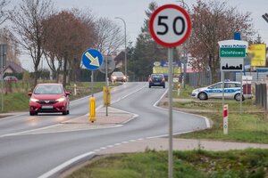 Policjanci podczas działań "Znicz 2019"
