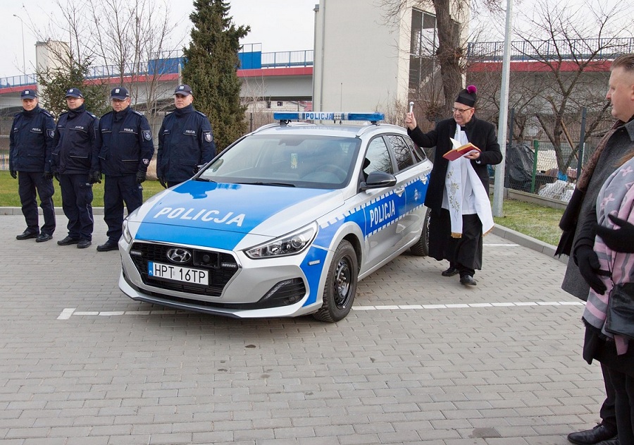 Przekazanie radiowozu