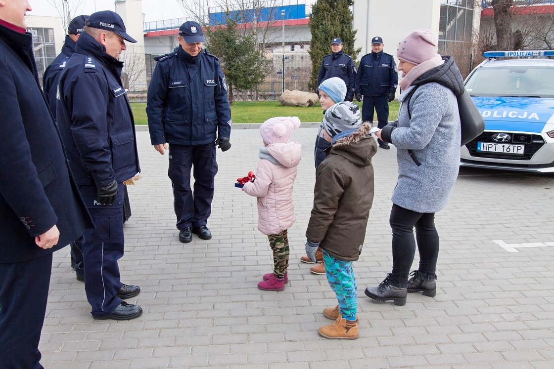 Przekazanie radiowozu