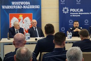 Uczestnicy odprawy rocznej KWP w Olsztynie