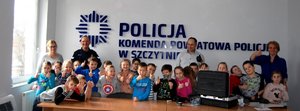 Dzieci w Komendzie Powiatowej Policji