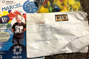 Niewielka koperta z nakrętkami dla Marcela