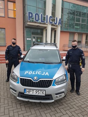 st. sierż. Rafał Karpiński ( po prawej) i st. post. Artur Kulewicz ( po lewej)
