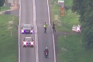 Zrzut ekranu z nagrania z drona