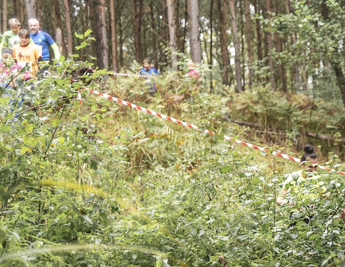policjantka podczas zmagań policjantka podczas zmagań