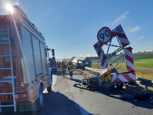 Miejsce zdarzenia drogowego na drodze ekspresowej S7