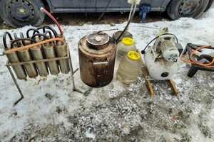 Zabezpieczone przedmioty służące do produkcji alkoholu