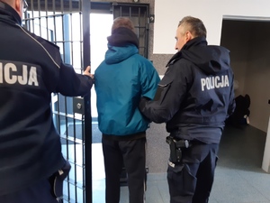 Doprowadzenie 20-latka do ZK