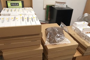 Zabezpieczone papierosy w kartonach