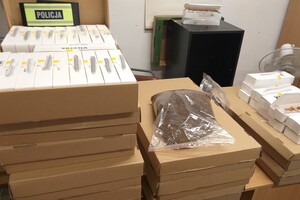 Zabezpieczone papierosy w kartonach