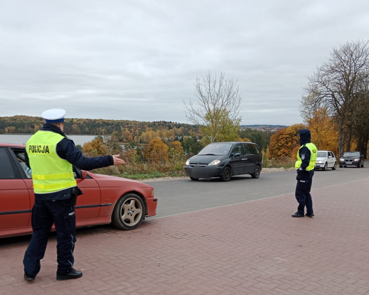 policjanci podczas działań