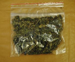 woreczek z zielonym suszem