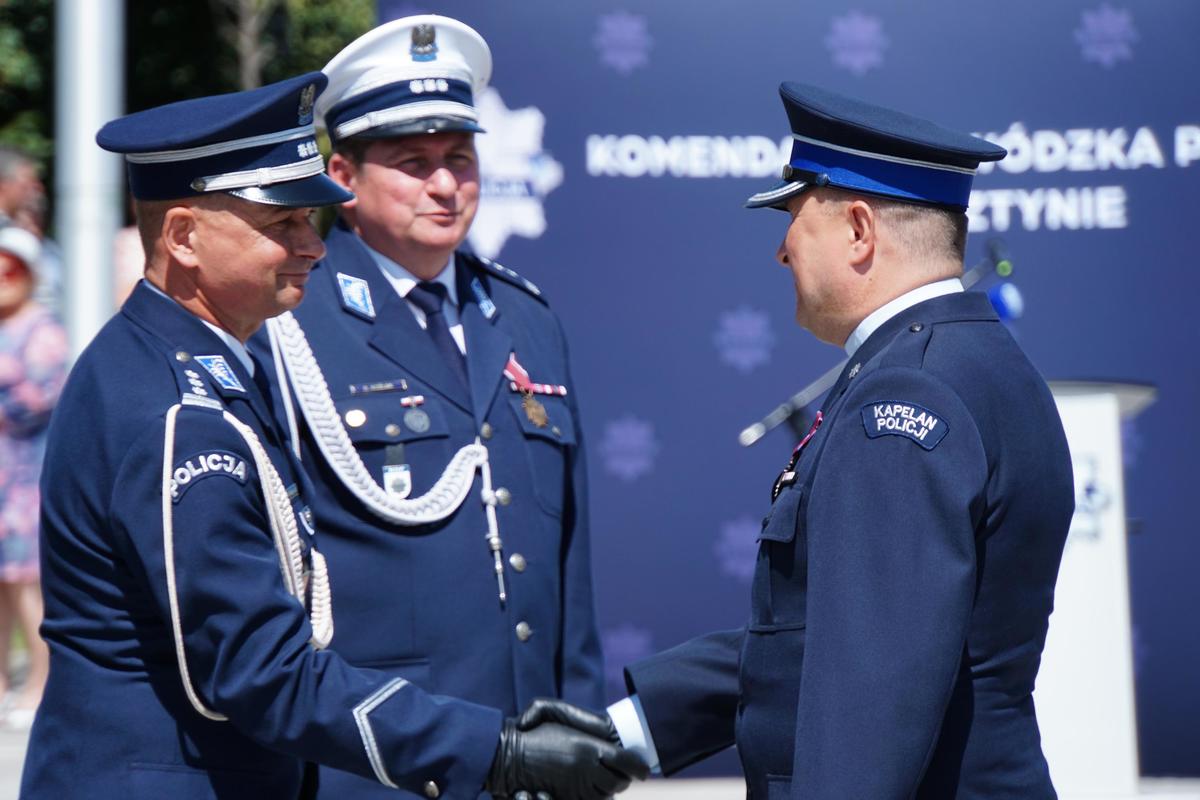 Funkcjonariusze podczas obchodów Święta Policji