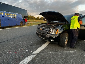 policjant na miejscu zdarzenia