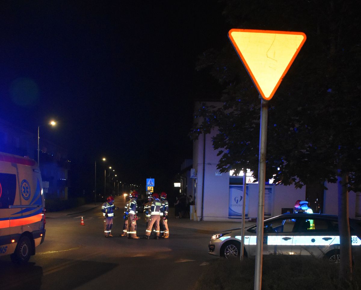 miejsce zdarzenia i uszkodzony motorower