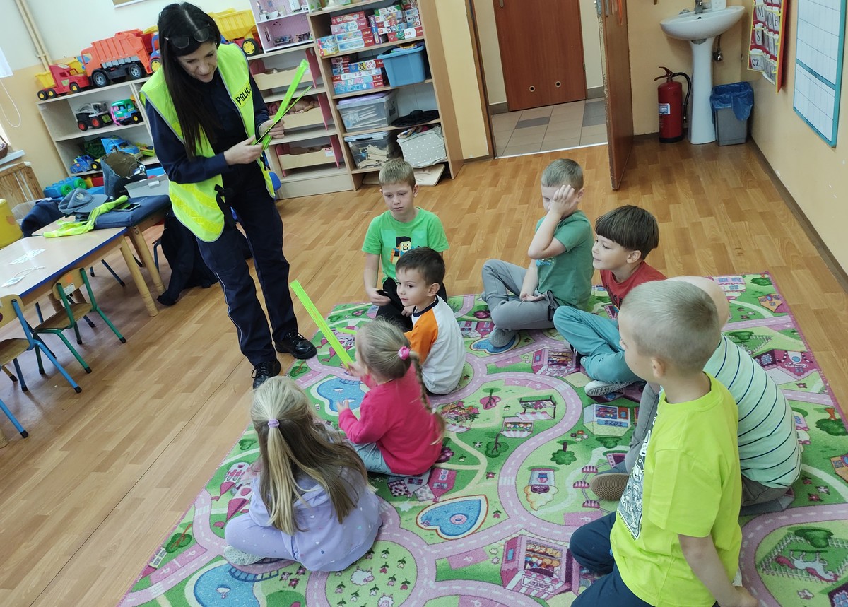 Zdjęcie przedstawia spotkanie profilaktyczne.