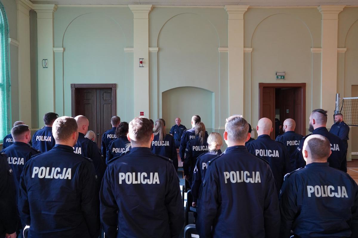 uczestnicy szkolenia podczas zakończenia