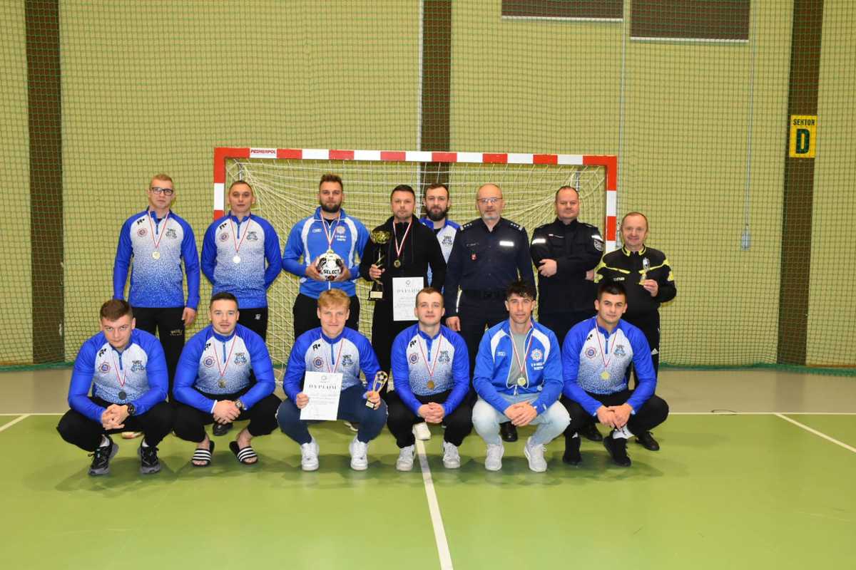 II Turniej Halowej Piłki Nożnej o Puchar Komendanta Powiatowego Policji w Nidzicy - uczestnicy