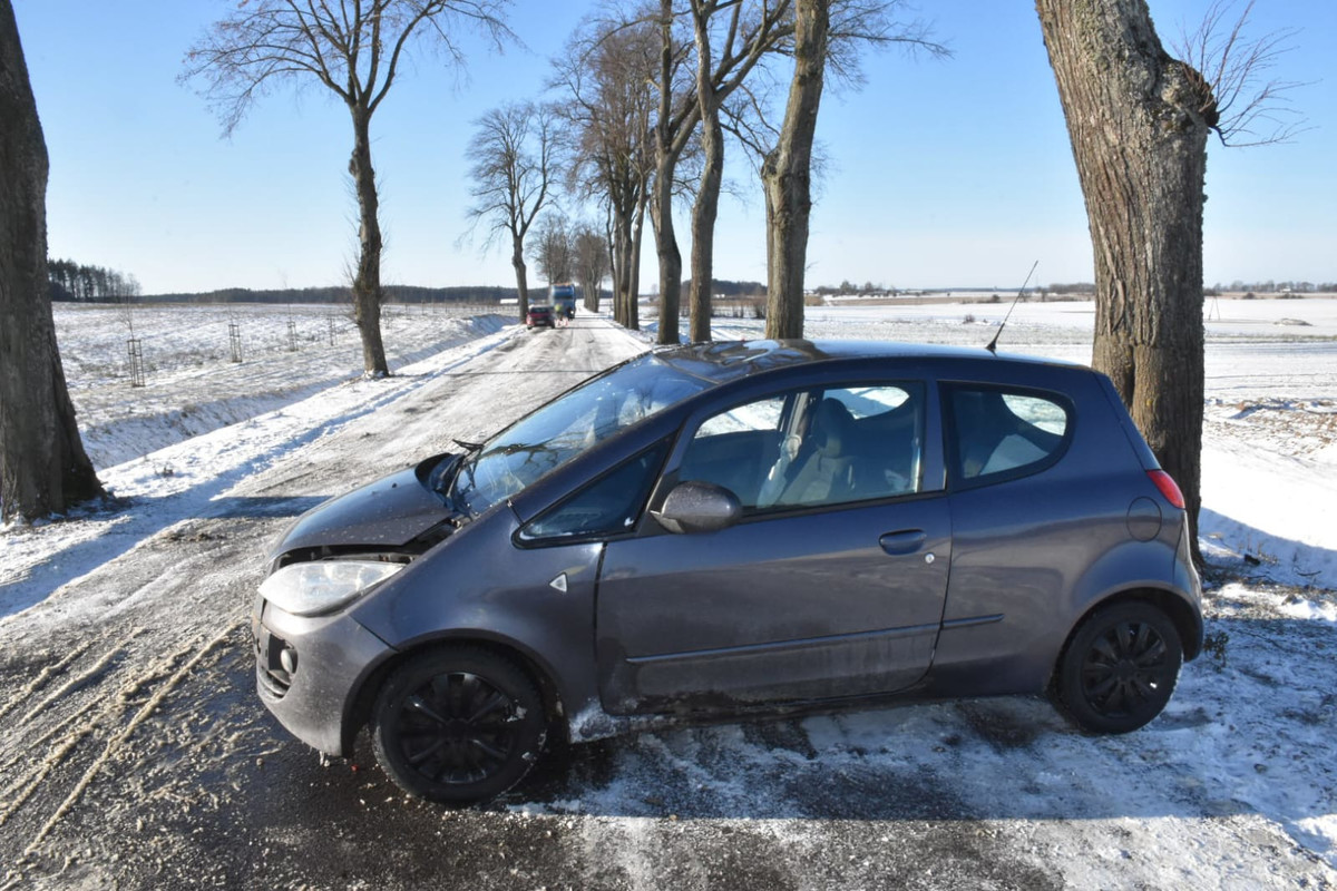 Miejsce wypadku drogowego w pobliżu m. Grzegórzki