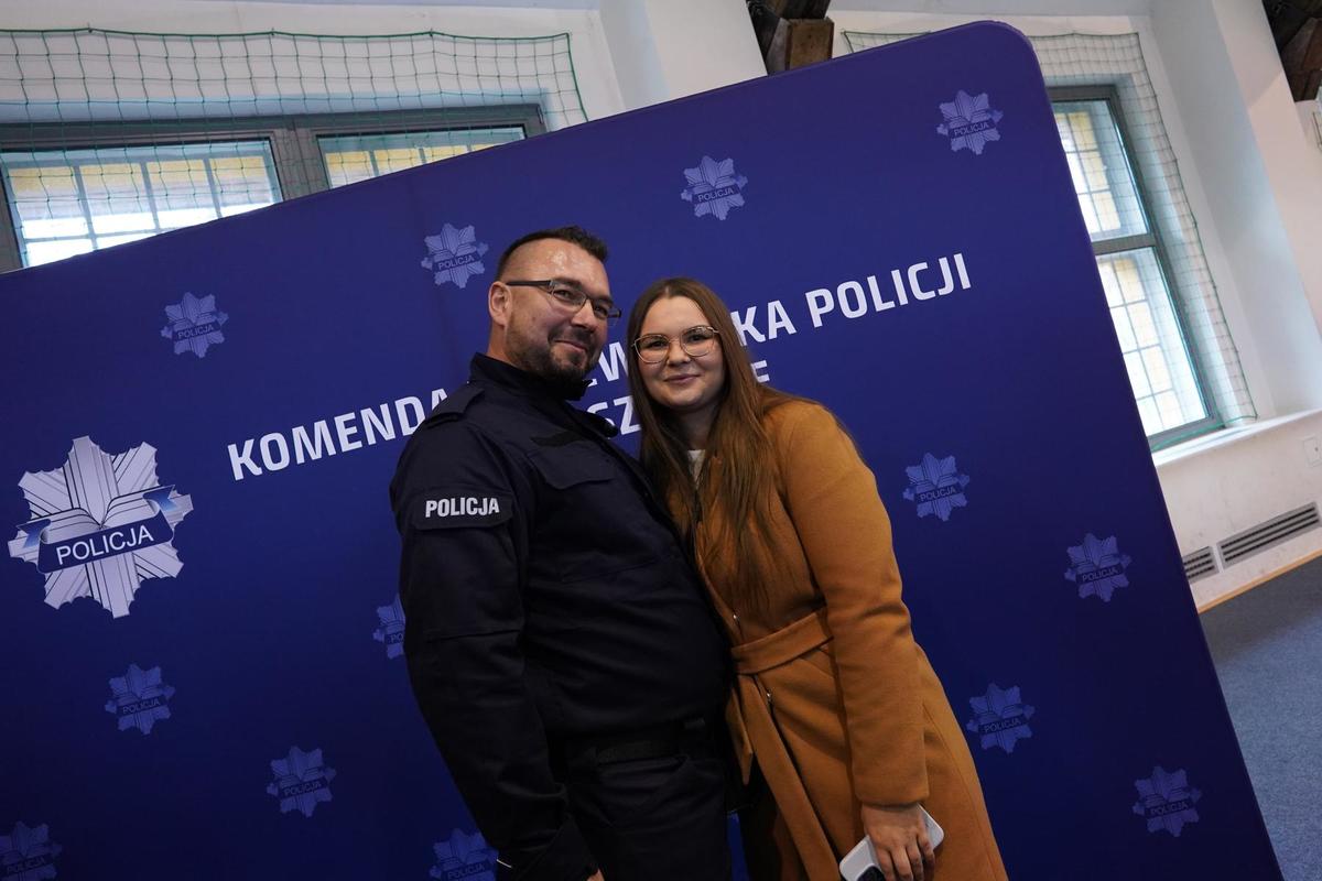 policjanci podczas ślubowania