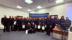 Uczestnicy seminarium szkoleniowego oraz narada służbowa z funkcjonariuszami służby prewencyjnej województwa warmińsko-mazurskiego