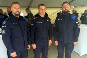 mł. asp. Marek Płatek, insp. Mirosław Elszkowski, mł. asp. Tomasz Wodecki