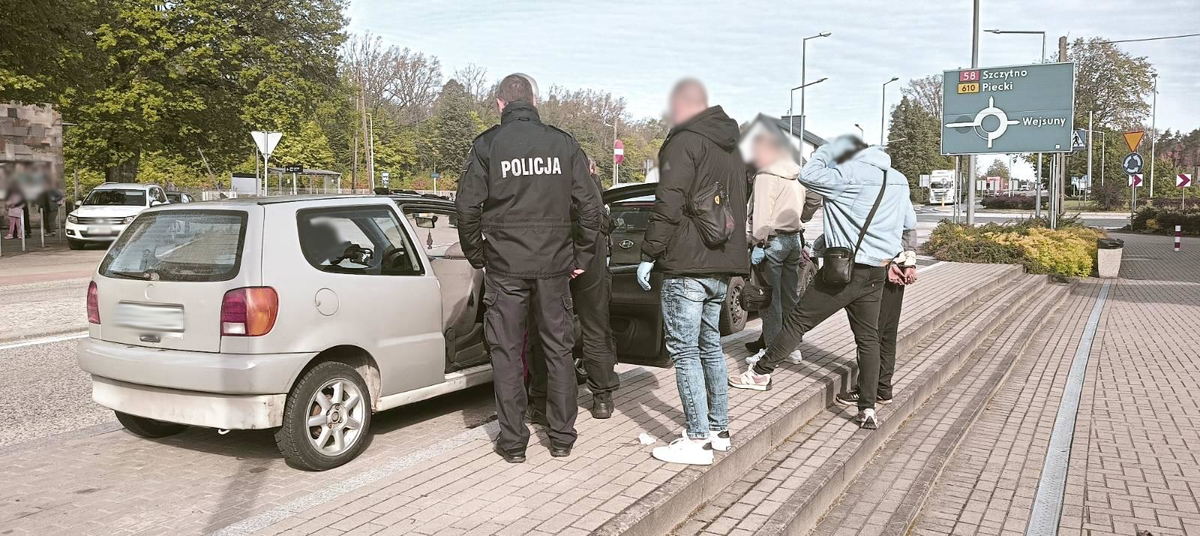 Policjanci podczas działań