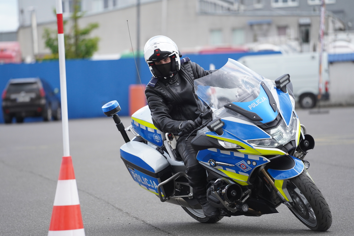 policjanci podczas szkolenia