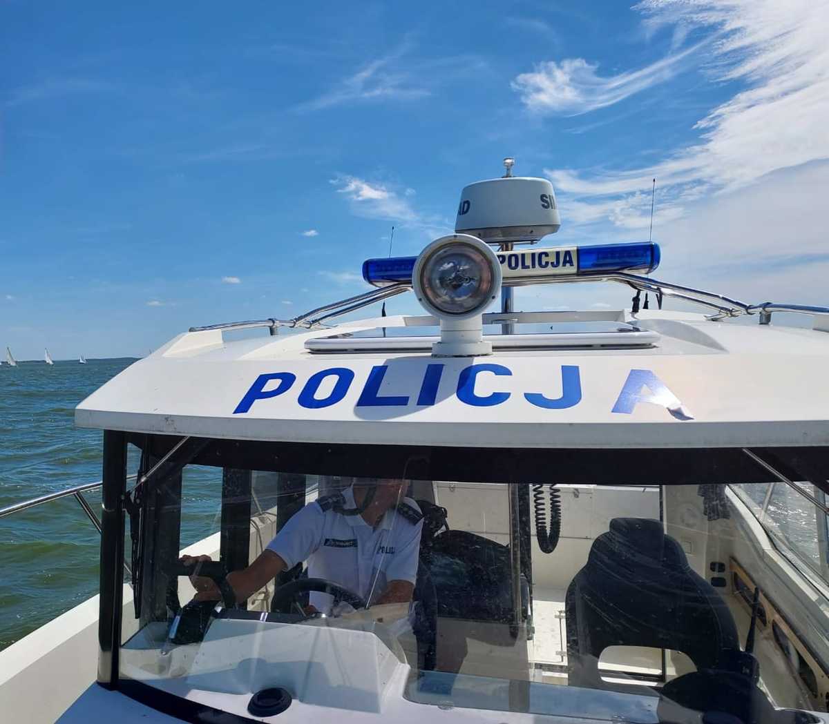 Policyjna łódź