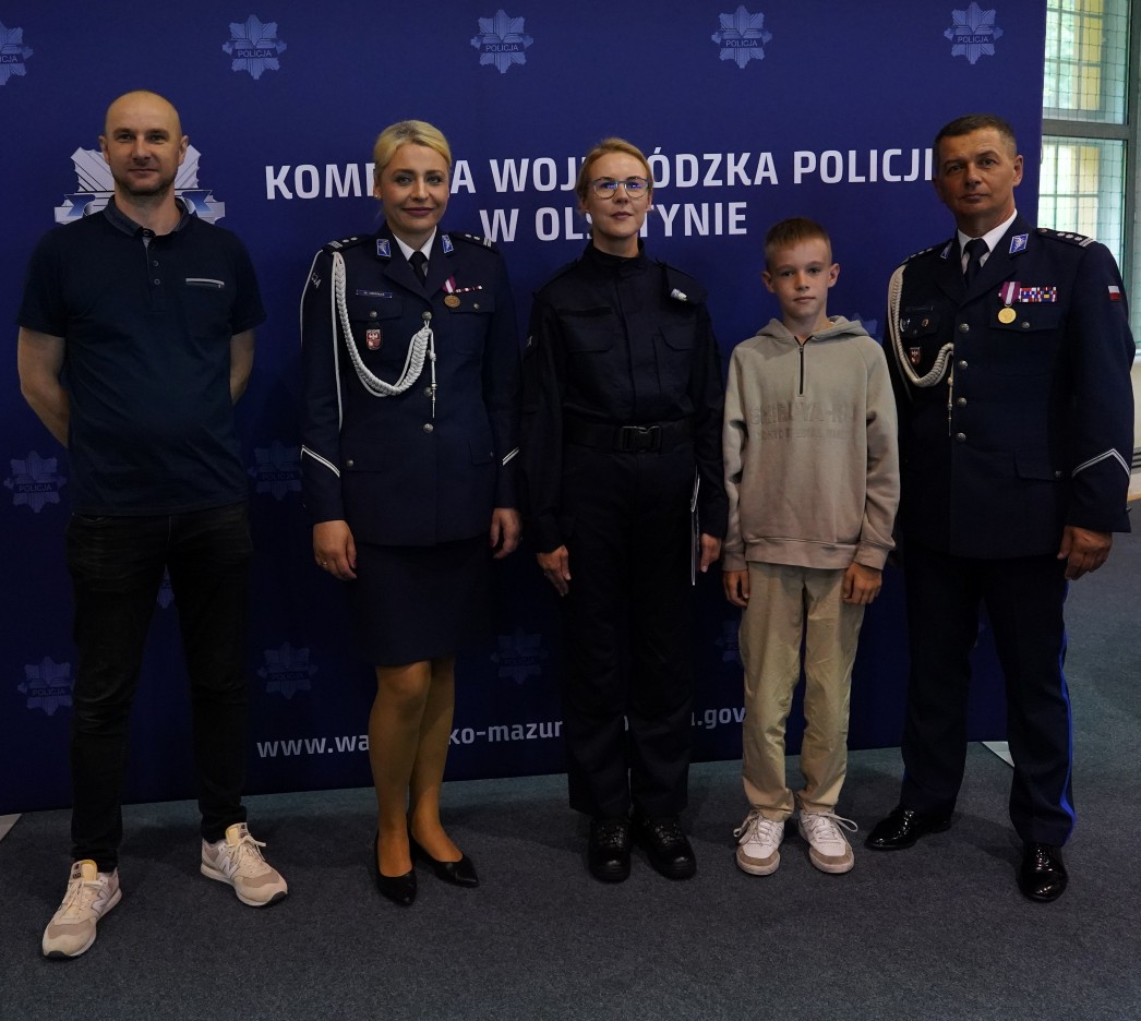 Uczestnicy ślubowania i Święta Policji OPP w Olsztynie