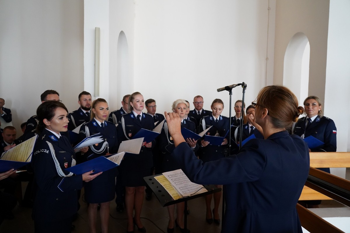 Uroczystość Święta Policji i nadanie Sztandaru KPP w Giżycku
