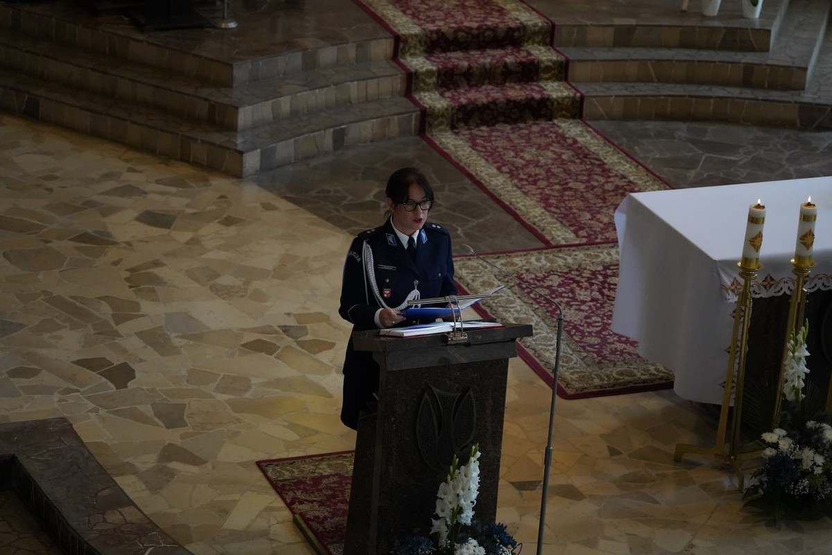 Uroczystość Święta Policji i nadanie Sztandaru KPP w Giżycku