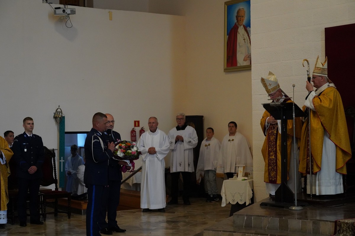 Uroczystość Święta Policji i nadanie Sztandaru KPP w Giżycku