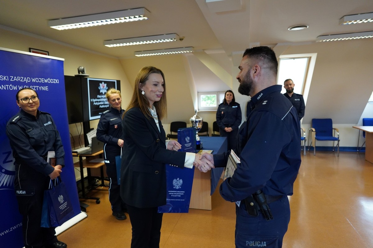 Uczestnicy konkursu i oficjalnego zakończenia