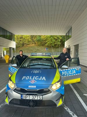 policjanci którzy transportowali serce