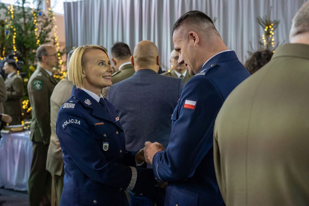 Uczestnicy spotkania wigilijnego