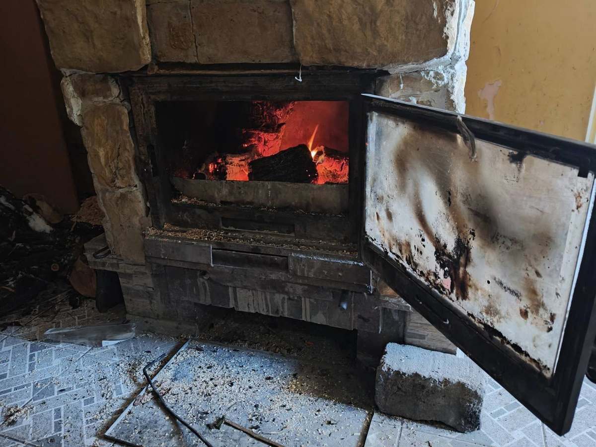 policjanci pomagają