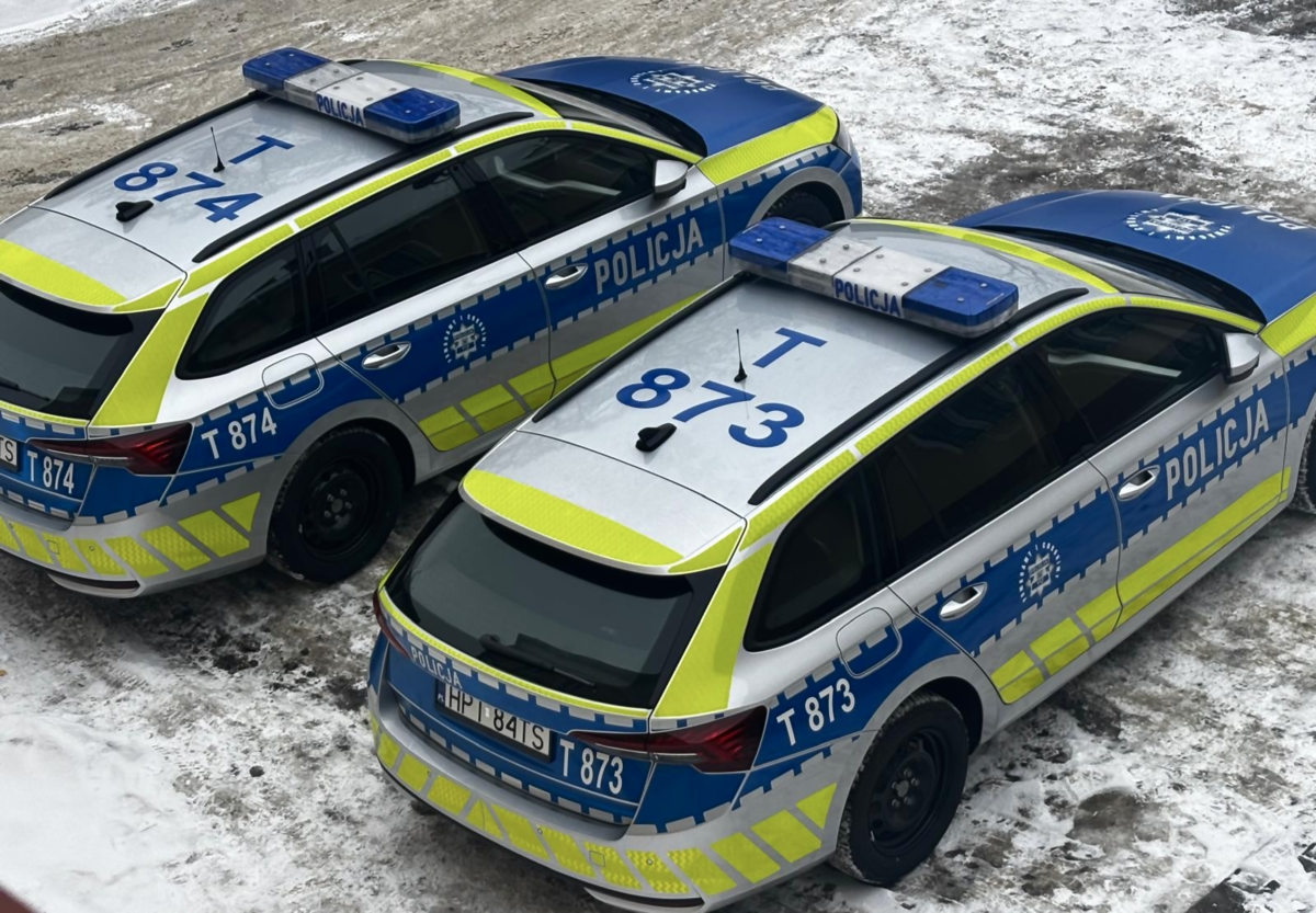 Przekazanie radiowozów