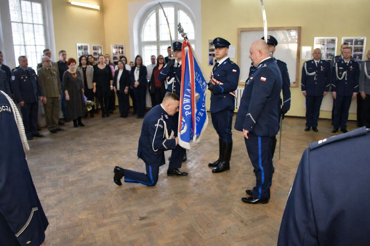 Uczestnicy spotkania w Komendzie Powiatowej Policji w Nidzicy
