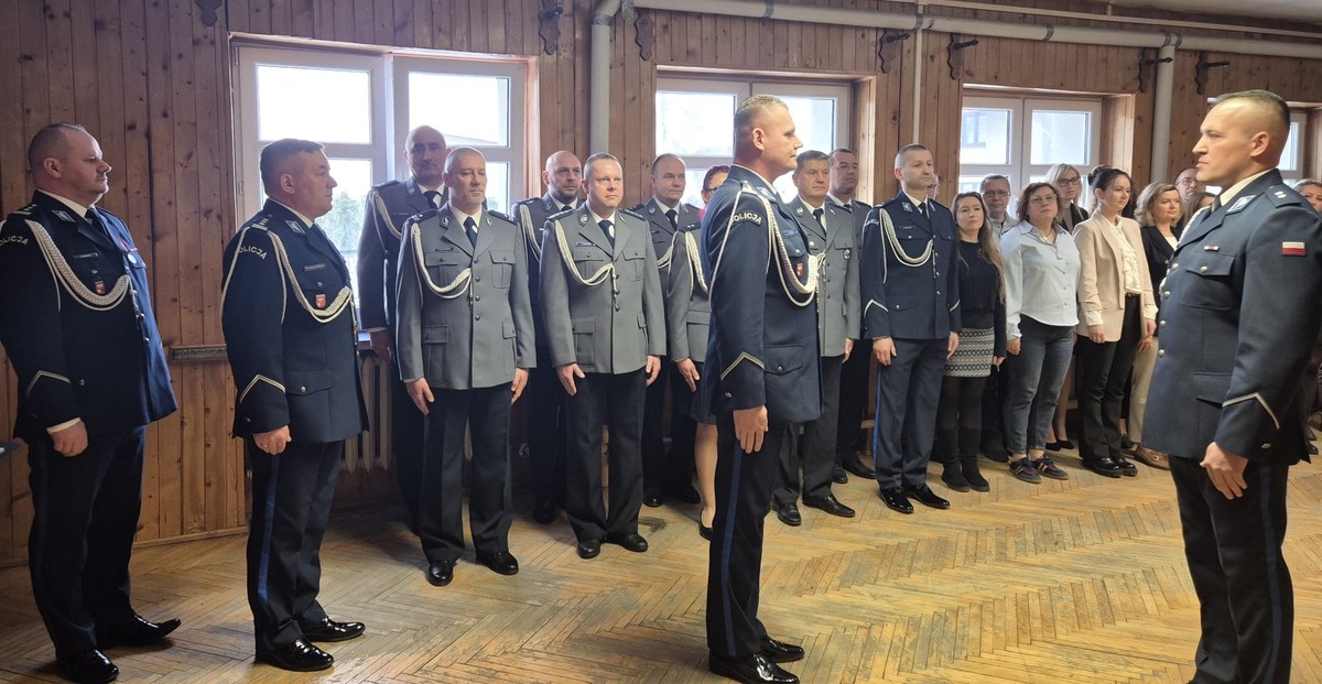 Uczestnicy spotkania w Komendzie Powiatowej Policji w Działdowie