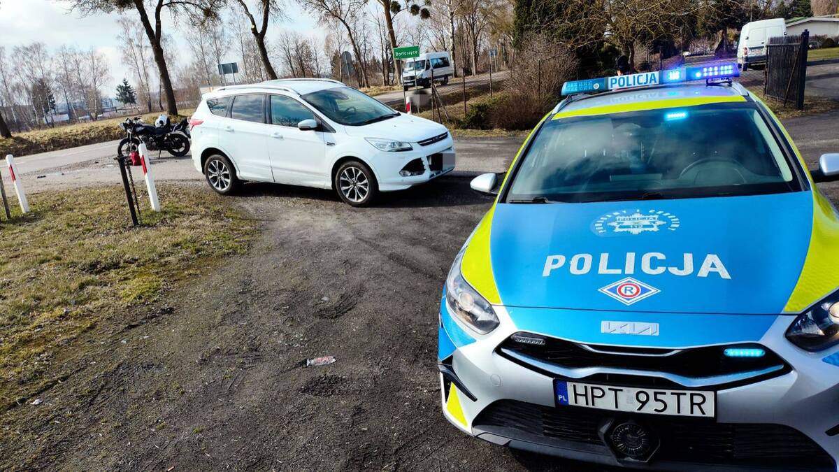 Radiowóz na miejscu zdarzenia