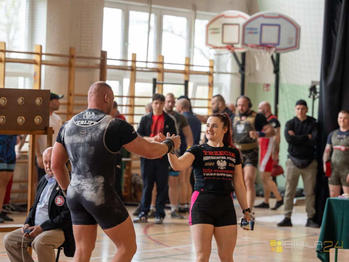 Policjant z KPP w Szczytnie